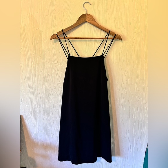 Oak and Fort Multi Spaghetti Strap Black Cross Back Relaxed Fit Mini Dress - Picture 7 of 8